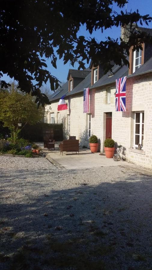 Chambre De Rose - Le Refuge Des Parachutistes - En Bordure Du Marais Neuville-au-Plain Exterior photo
